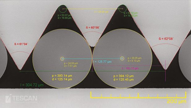 m-glass-03-v.jpg